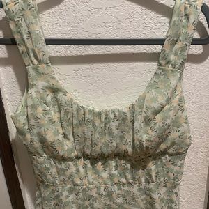 Green floral 90’s spring dress